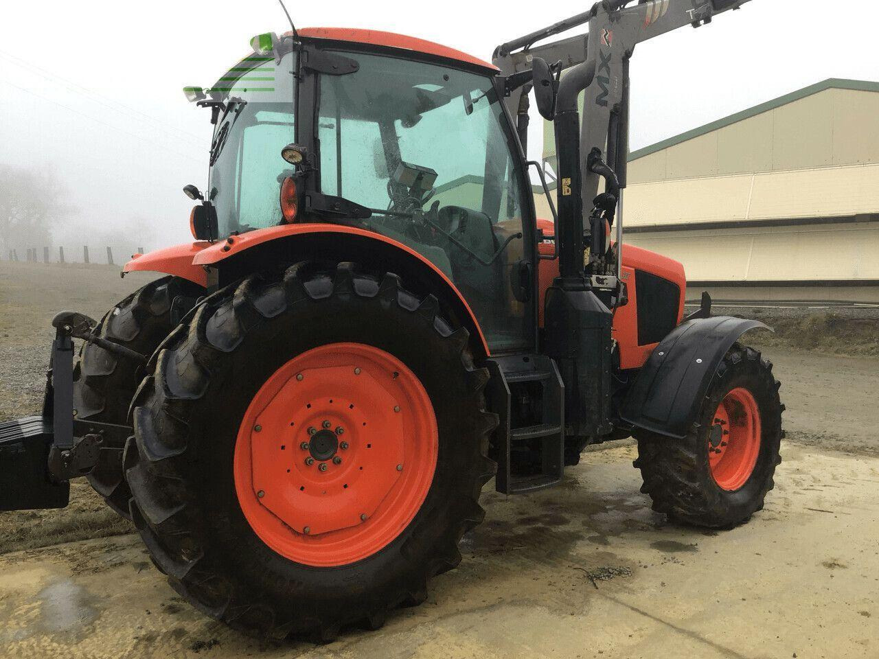 Kubota m 125 gx - Farm tractor: picture 3 Kubota m 125 gx - Farm tractor: picture 3