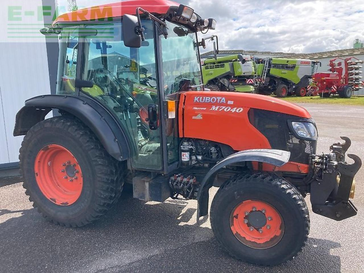 Kubota m7040 - Farm tractor: picture 5 Kubota m7040 - Farm tractor: picture 5