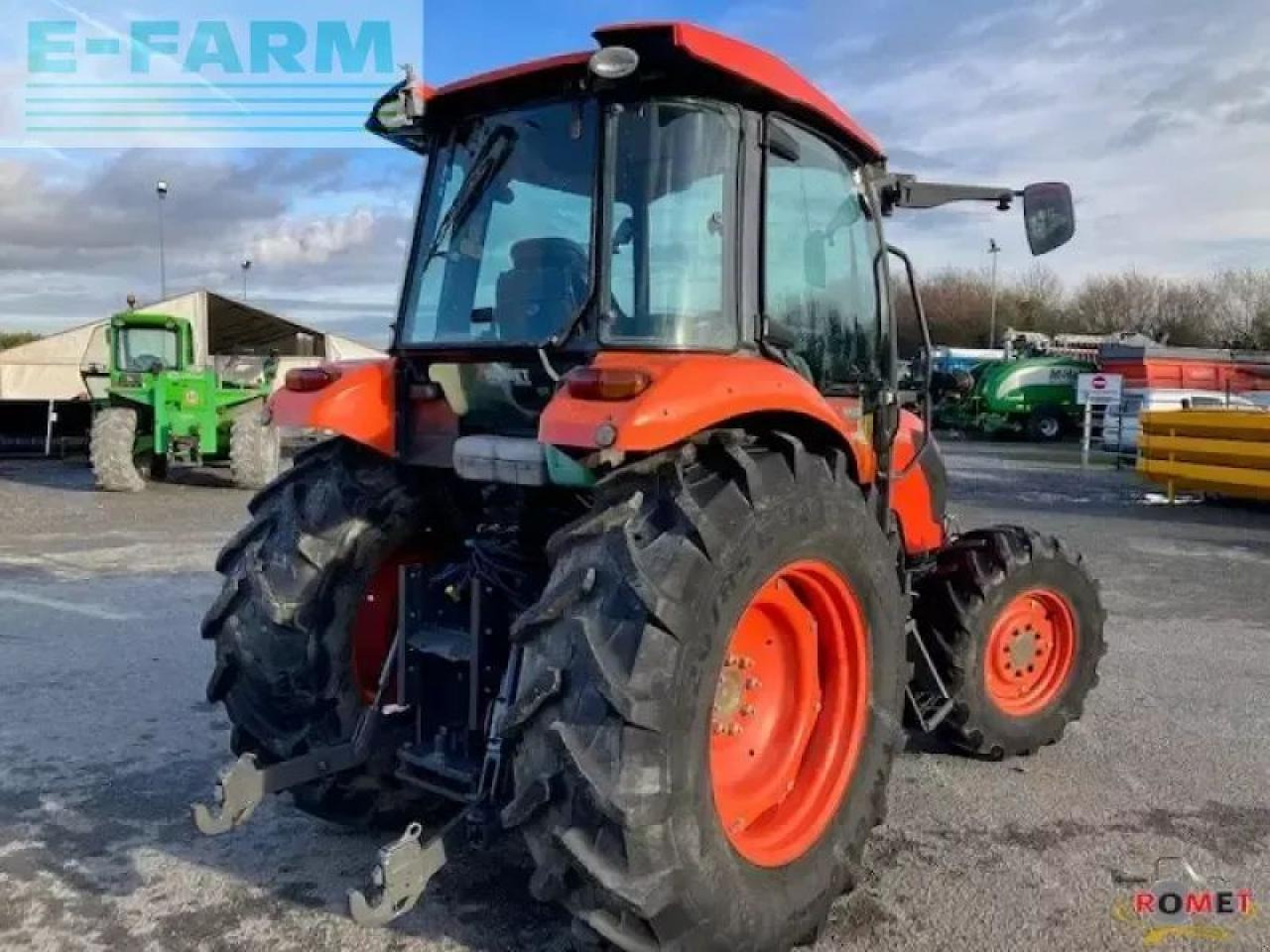Kubota m7060 - Farm tractor: picture 4 Kubota m7060 - Farm tractor: picture 4