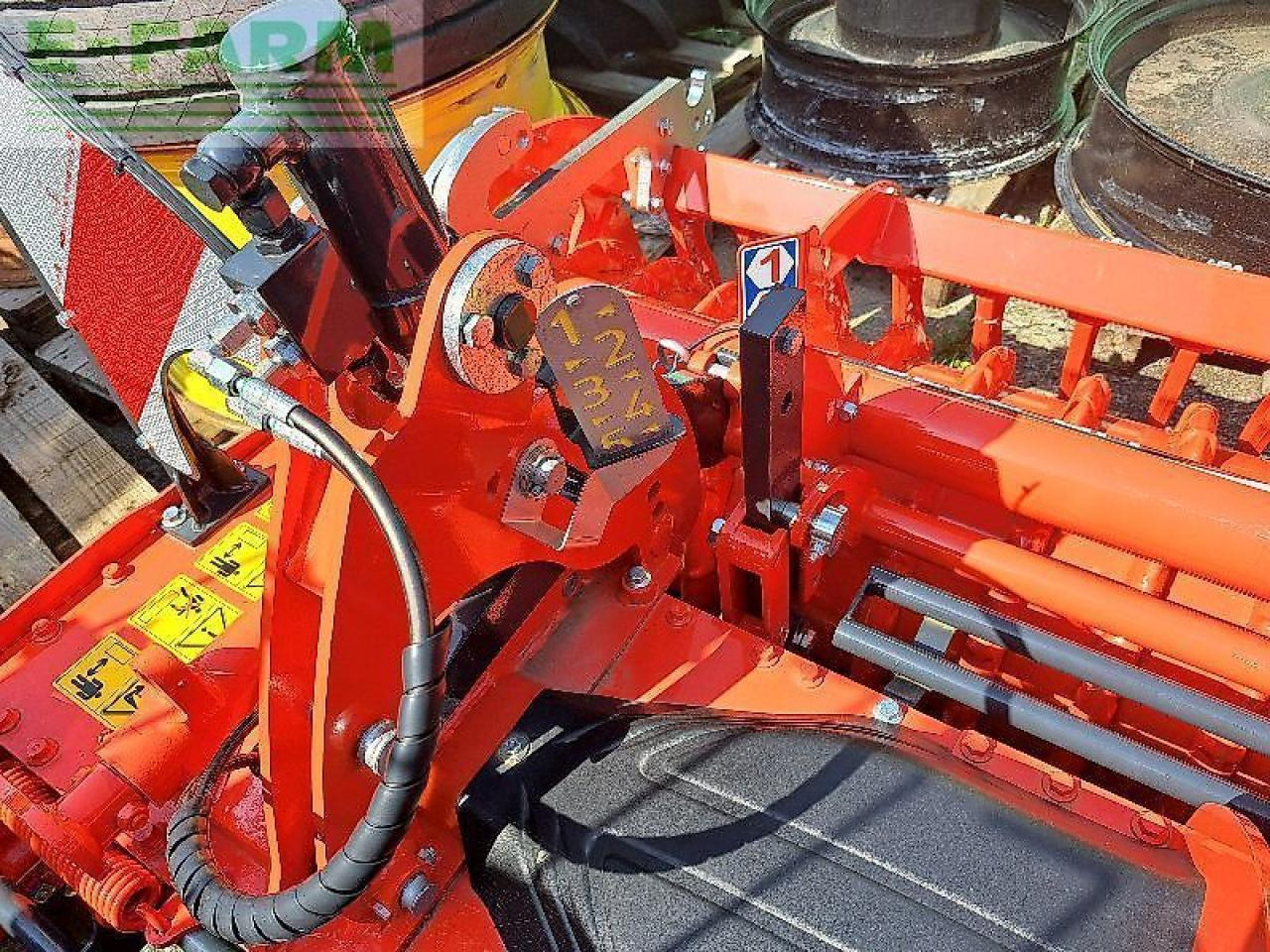 Kuhn hr3030 - Soil tillage equipment: picture 4 Kuhn hr3030 - Soil tillage equipment: picture 4