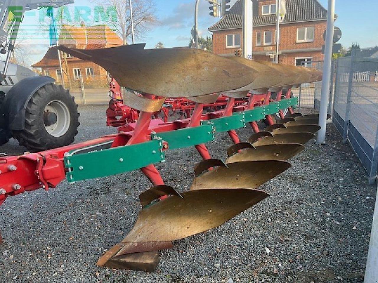 Kverneland 6300 s - Plow: picture 1 Kverneland 6300 s - Plow: picture 1