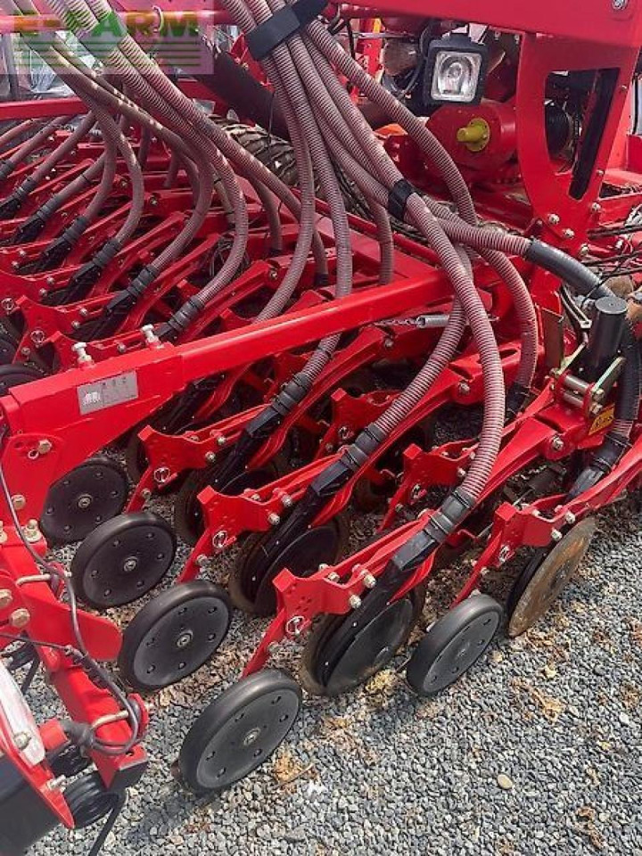 Kverneland e-drill maxi - Seed drill: picture 4 Kverneland e-drill maxi - Seed drill: picture 4