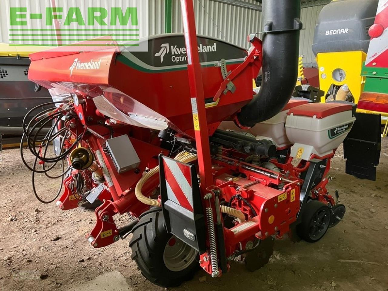 Kverneland optima - Precision sowing machine: picture 1 Kverneland optima - Precision sowing machine: picture 1