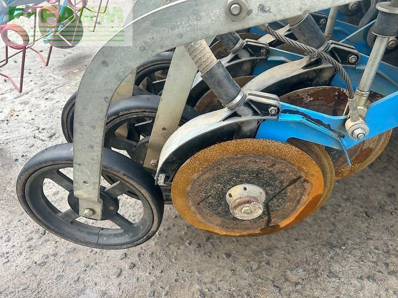 Seed drill Lemken compact solitair 9/600 kk: picture 9