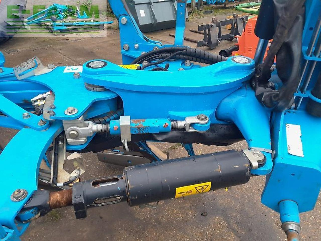 Lemken juwel 8 v 5 n100 - Plow: picture 3 Lemken juwel 8 v 5 n100 - Plow: picture 3