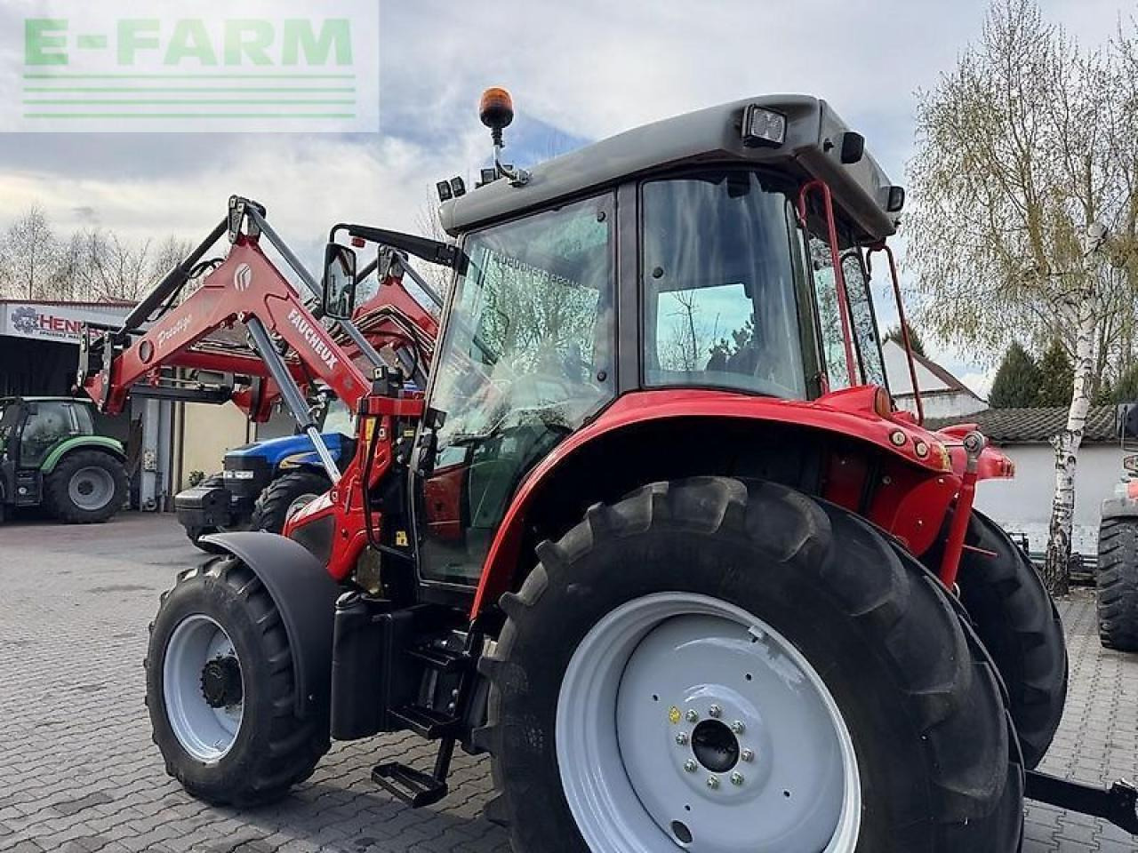 Farm tractor Massey Ferguson 5455 + faucheux prestige 120: picture 30