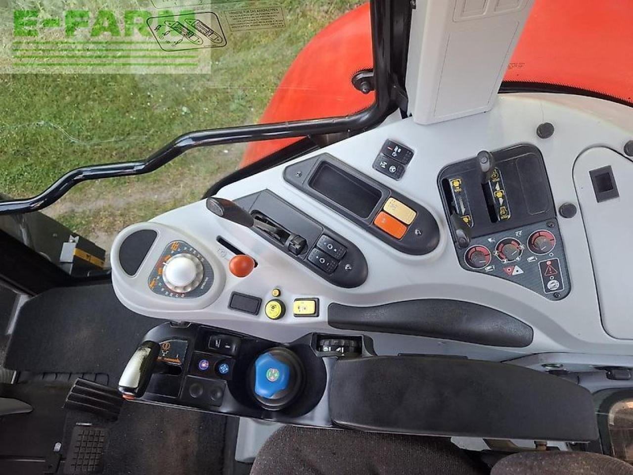 Farm tractor Massey Ferguson 6475: picture 11