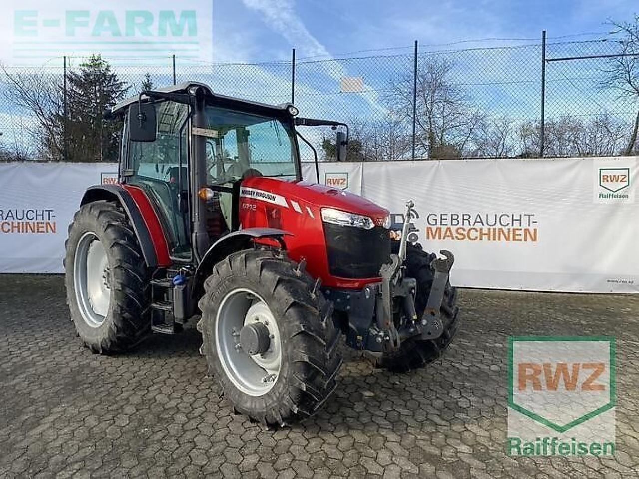Massey Ferguson 6712 - Farm tractor: picture 1 Massey Ferguson 6712 - Farm tractor: picture 1