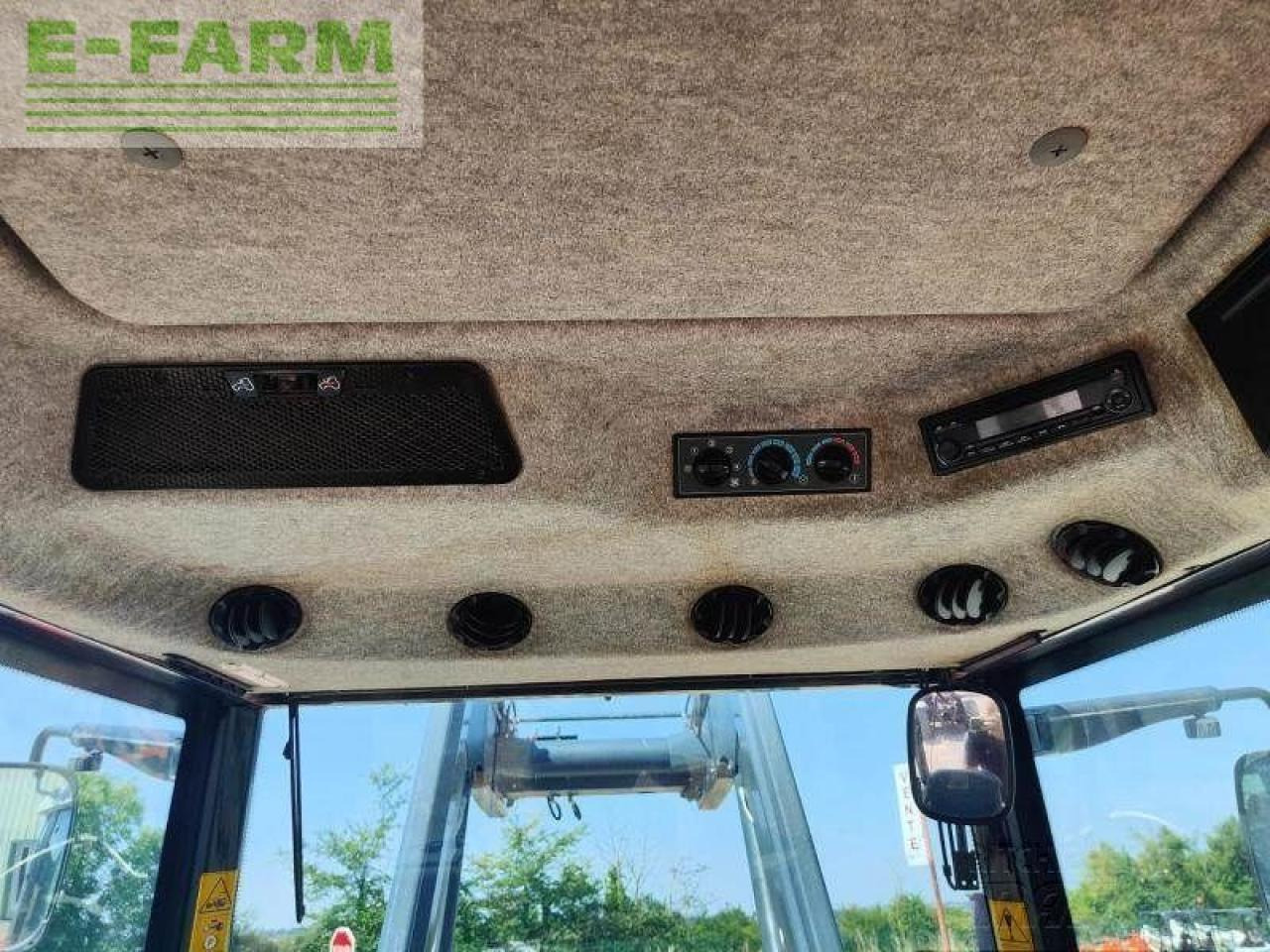 Massey Ferguson 7475 - Farm tractor: picture 5 Massey Ferguson 7475 - Farm tractor: picture 5