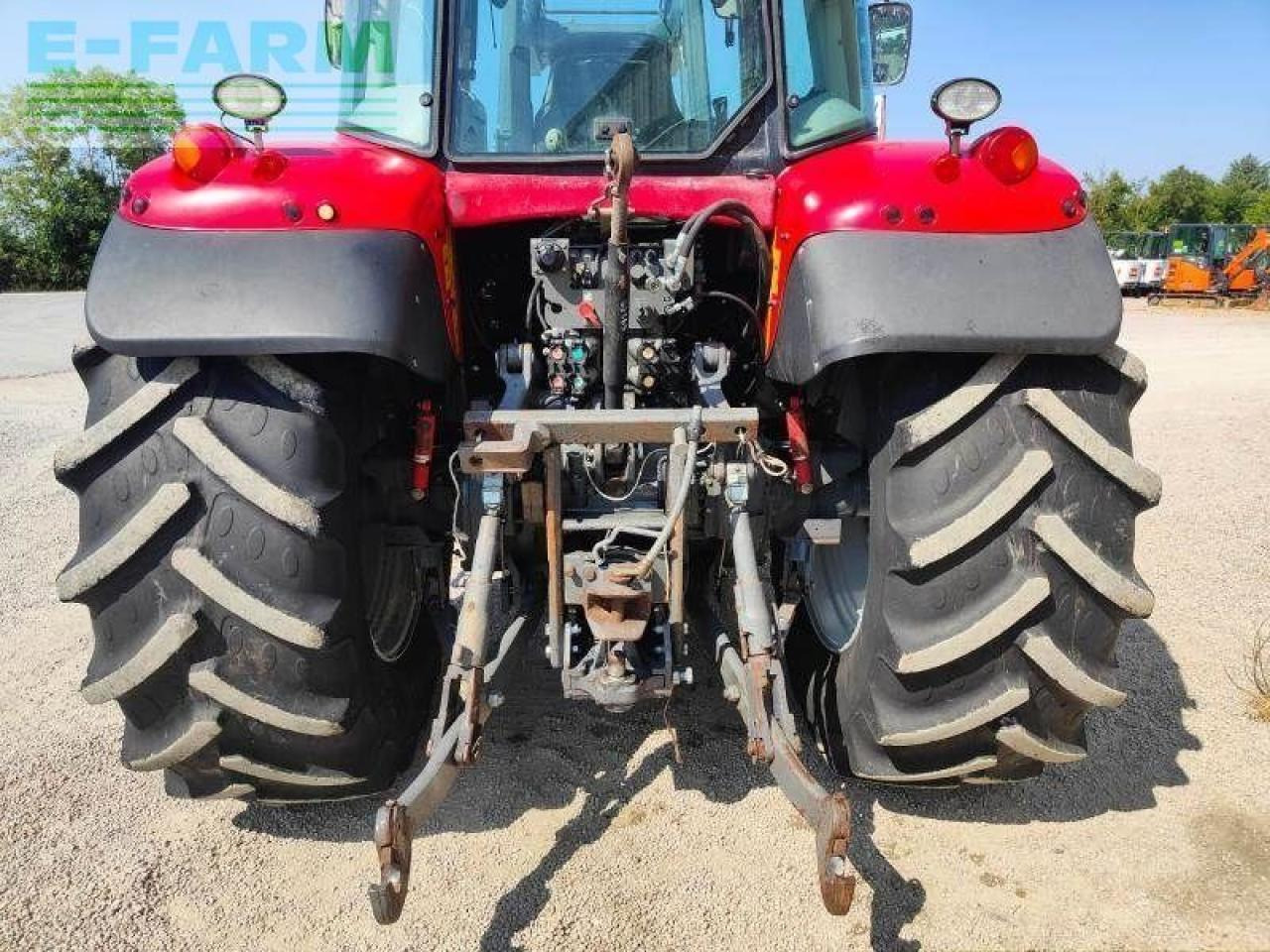 Massey Ferguson 7475 - Farm tractor: picture 4 Massey Ferguson 7475 - Farm tractor: picture 4