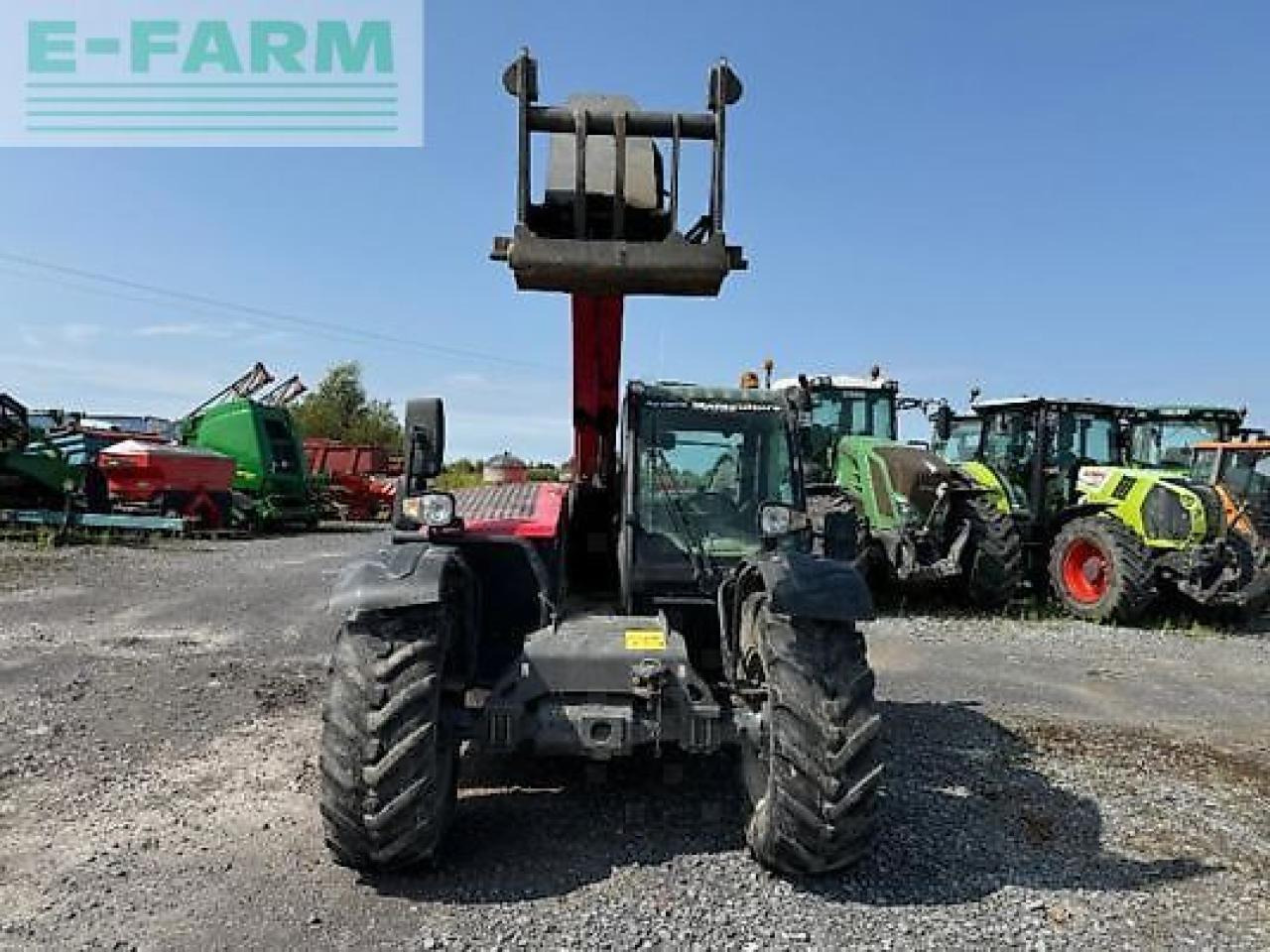 Massey Ferguson 9305 xtra - Telescopic handler: picture 2 Massey Ferguson 9305 xtra - Telescopic handler: picture 2