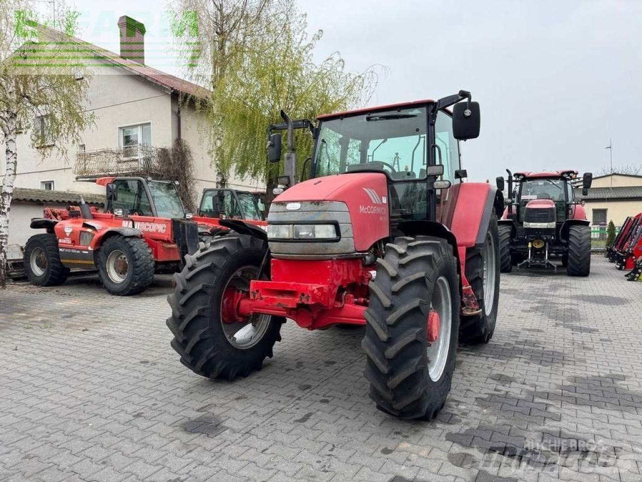 McCormick mc100 - Farm tractor: picture 2 McCormick mc100 - Farm tractor: picture 2