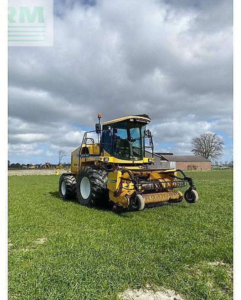 New Holland fx 60 - Forage harvester: picture 1 New Holland fx 60 - Forage harvester: picture 1