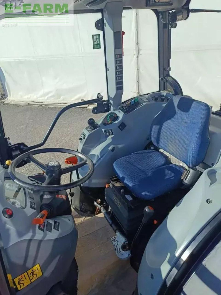 New Holland t4.80 f F - Farm tractor: picture 5 New Holland t4.80 f F - Farm tractor: picture 5