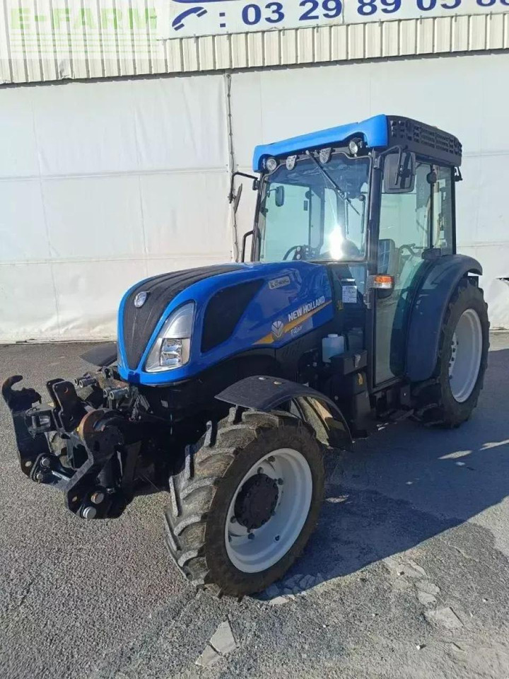 New Holland t4.80 f F - Farm tractor: picture 1 New Holland t4.80 f F - Farm tractor: picture 1