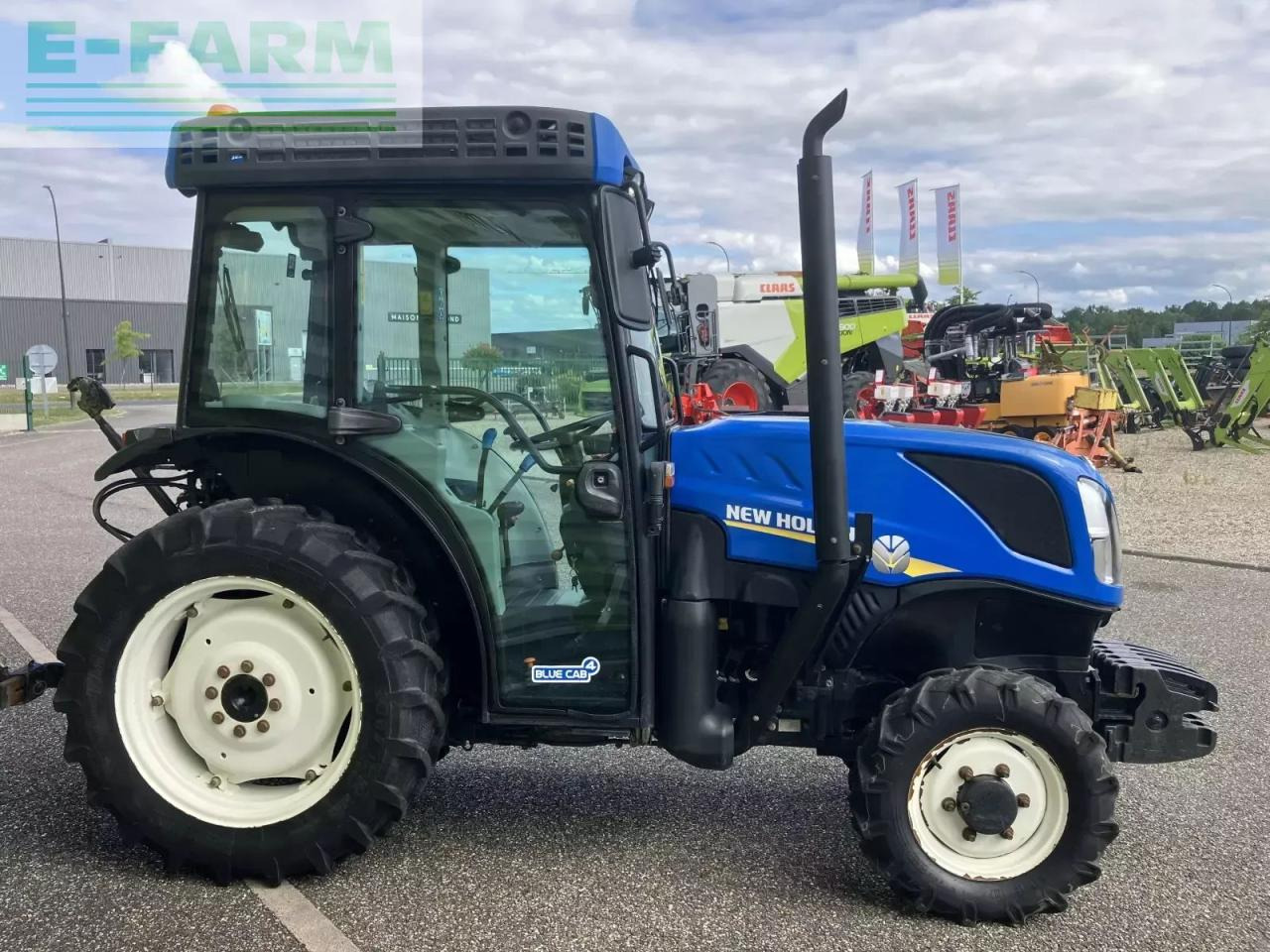 New Holland t4-80v V - Farm tractor: picture 4 New Holland t4-80v V - Farm tractor: picture 4