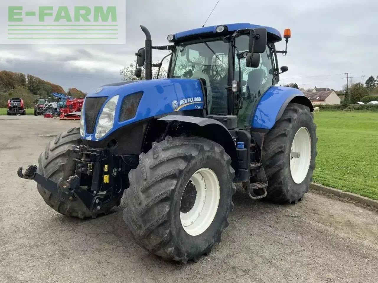New Holland t7.250 - Farm tractor: picture 1 New Holland t7.250 - Farm tractor: picture 1
