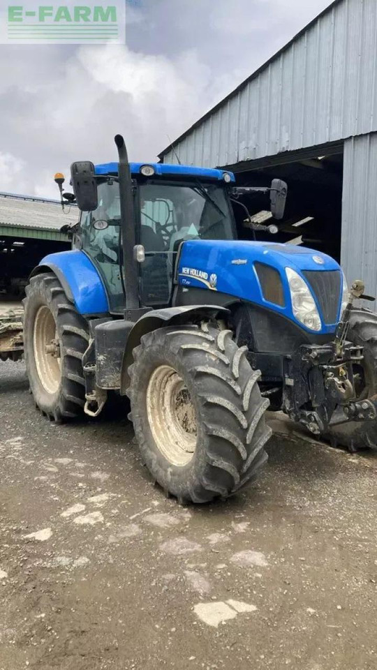 New Holland t7.250 autocommand - Farm tractor: picture 2 New Holland t7.250 autocommand - Farm tractor: picture 2