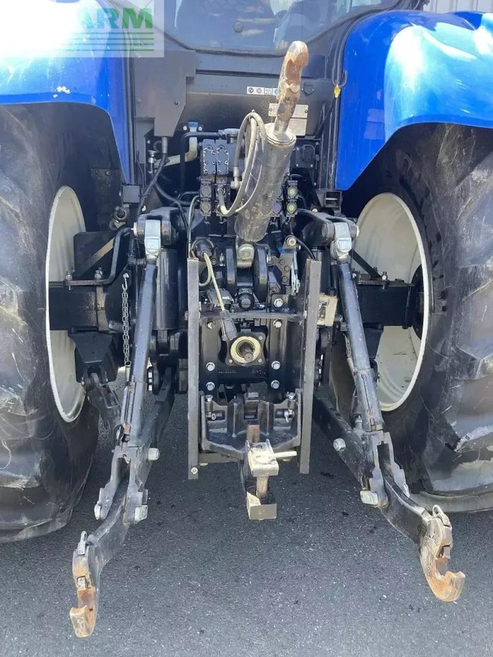 Farm tractor New Holland t7.270 auto command: picture 8