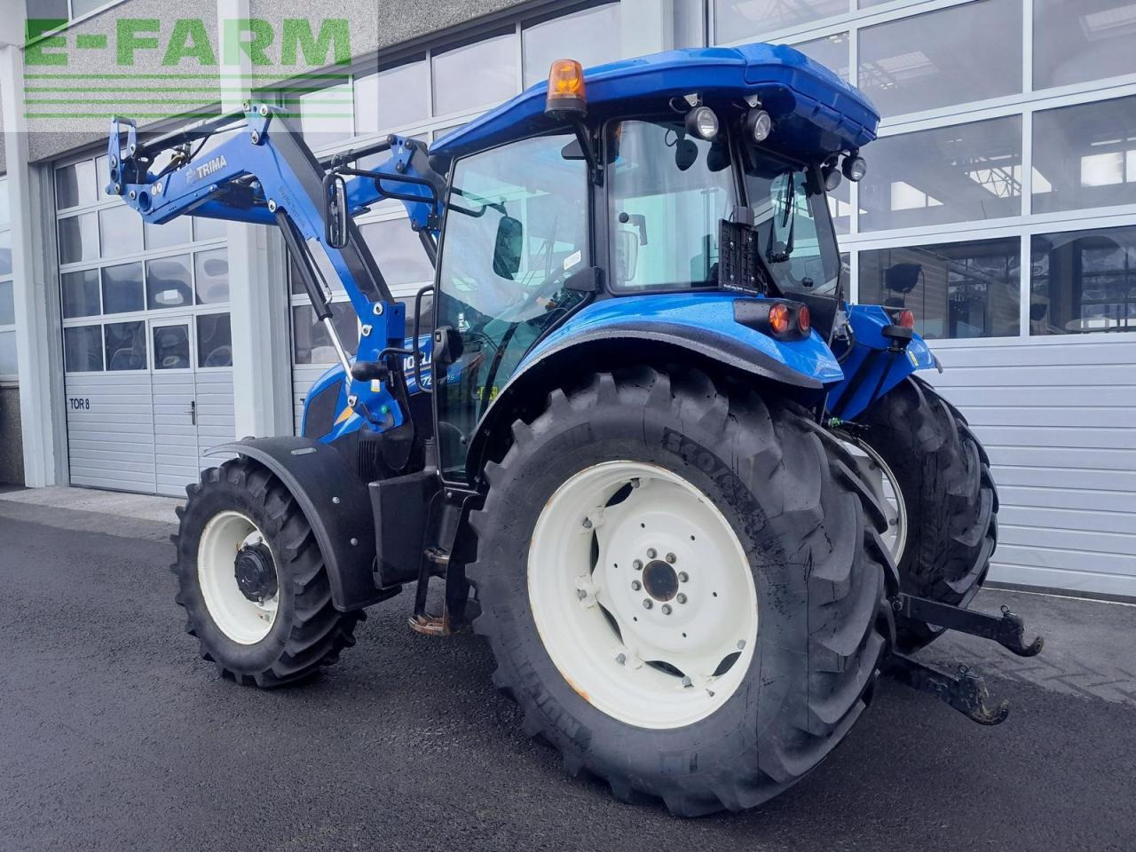 New Holland td5.95 - Farm tractor: picture 2 New Holland td5.95 - Farm tractor: picture 2