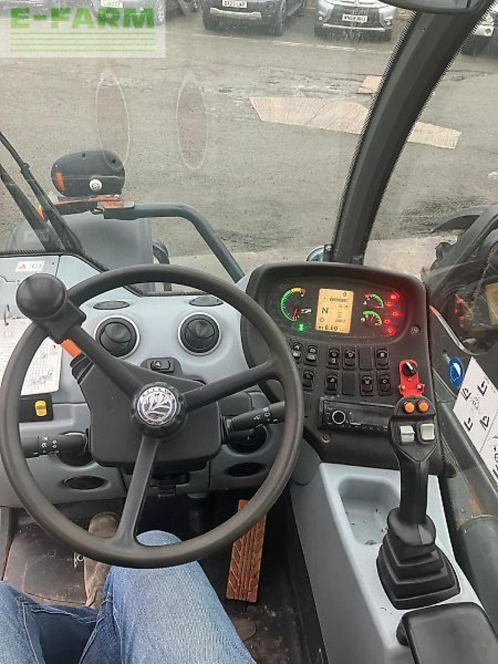 Telescopic handler New Holland th6.32s: picture 10