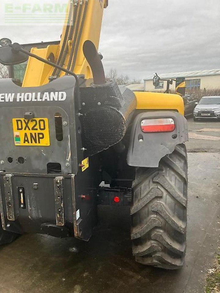 Telescopic handler New Holland th6.32s: picture 6