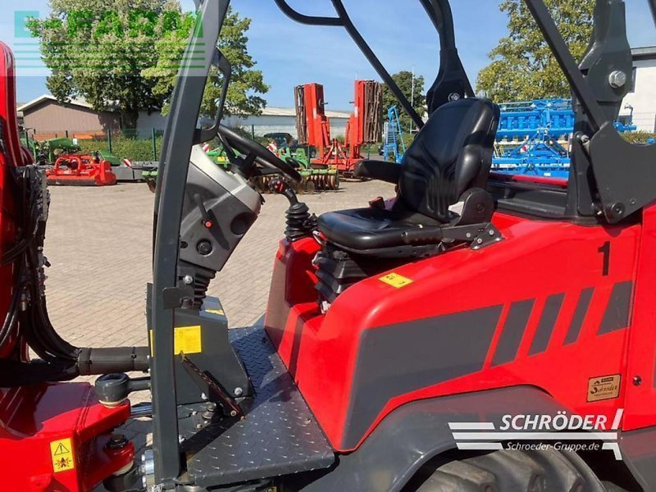 Mini excavator Schäffer 4670: picture 8