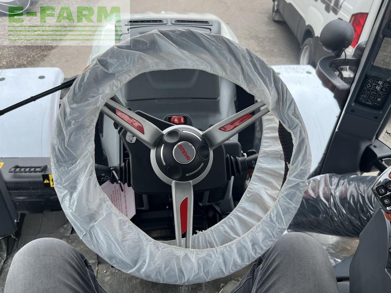 Steyr 4130 expert cvt CVT - Farm tractor: picture 1 Steyr 4130 expert cvt CVT - Farm tractor: picture 1