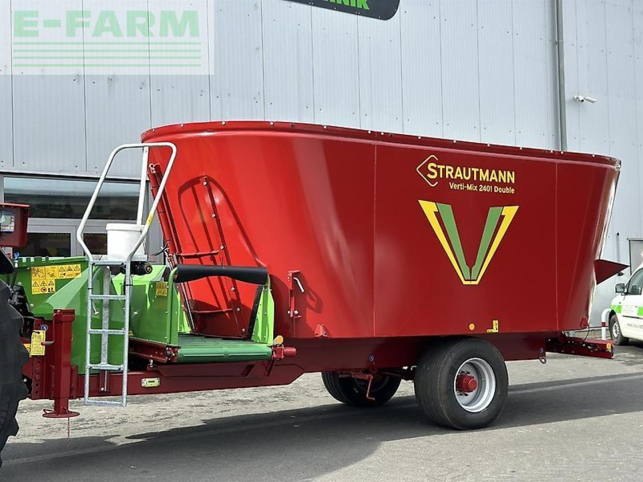 Strautmann verti-mix 2401 double - Livestock equipment: picture 1 Strautmann verti-mix 2401 double - Livestock equipment: picture 1