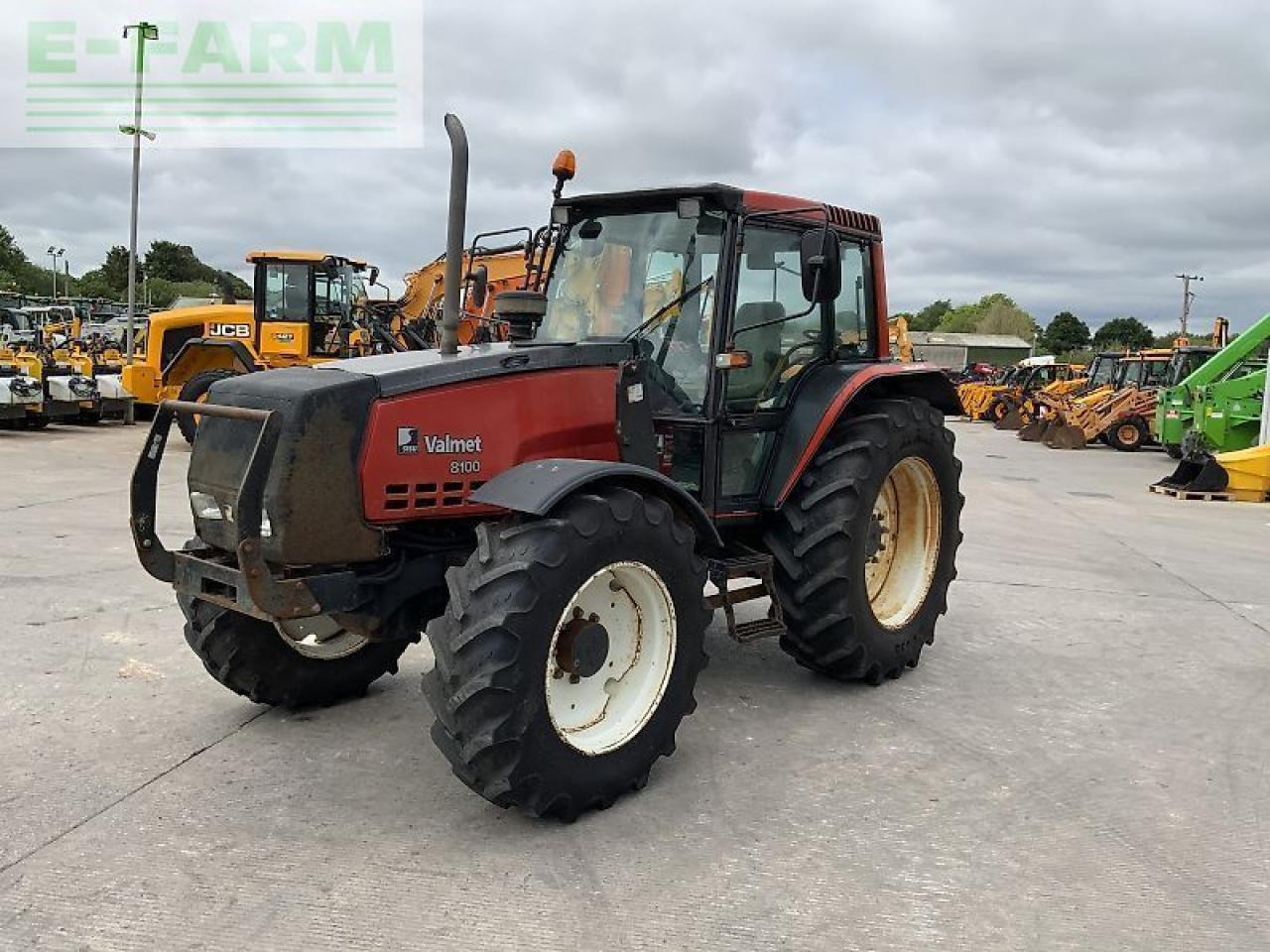 Valmet 8100 twin track reverse drive tractor - Farm tractor: picture 4 Valmet 8100 twin track reverse drive tractor - Farm tractor: picture 4