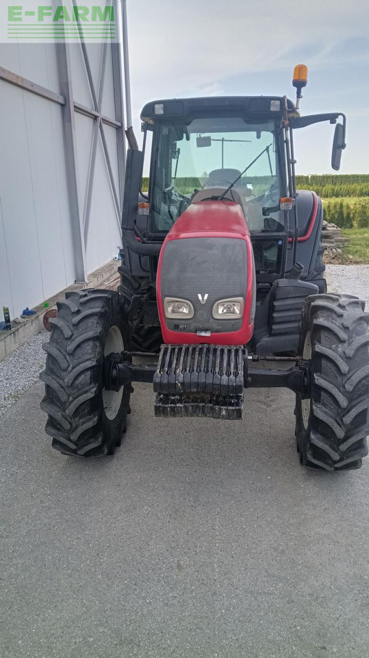 Valtra N101 PRO - Farm tractor: picture 2 Valtra N101 PRO - Farm tractor: picture 2