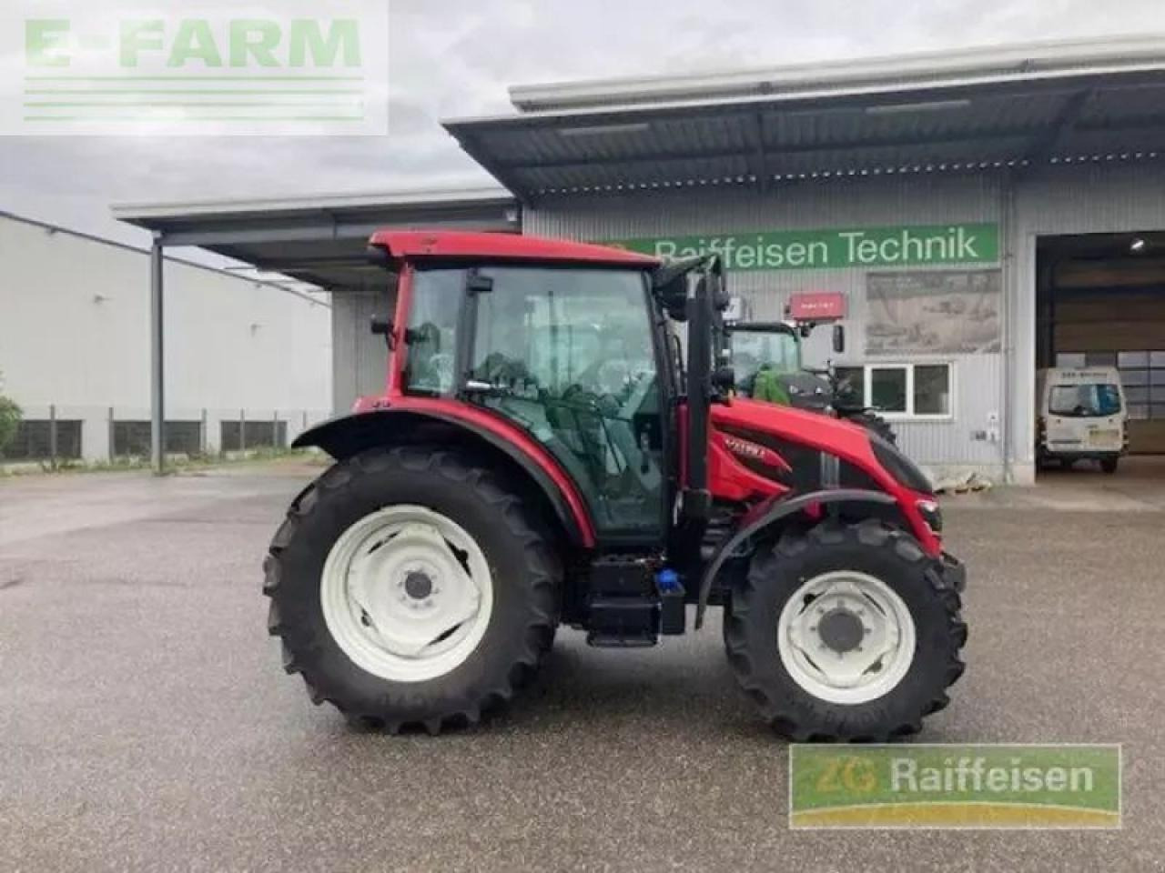 Valtra a85 - Farm tractor: picture 3 Valtra a85 - Farm tractor: picture 3