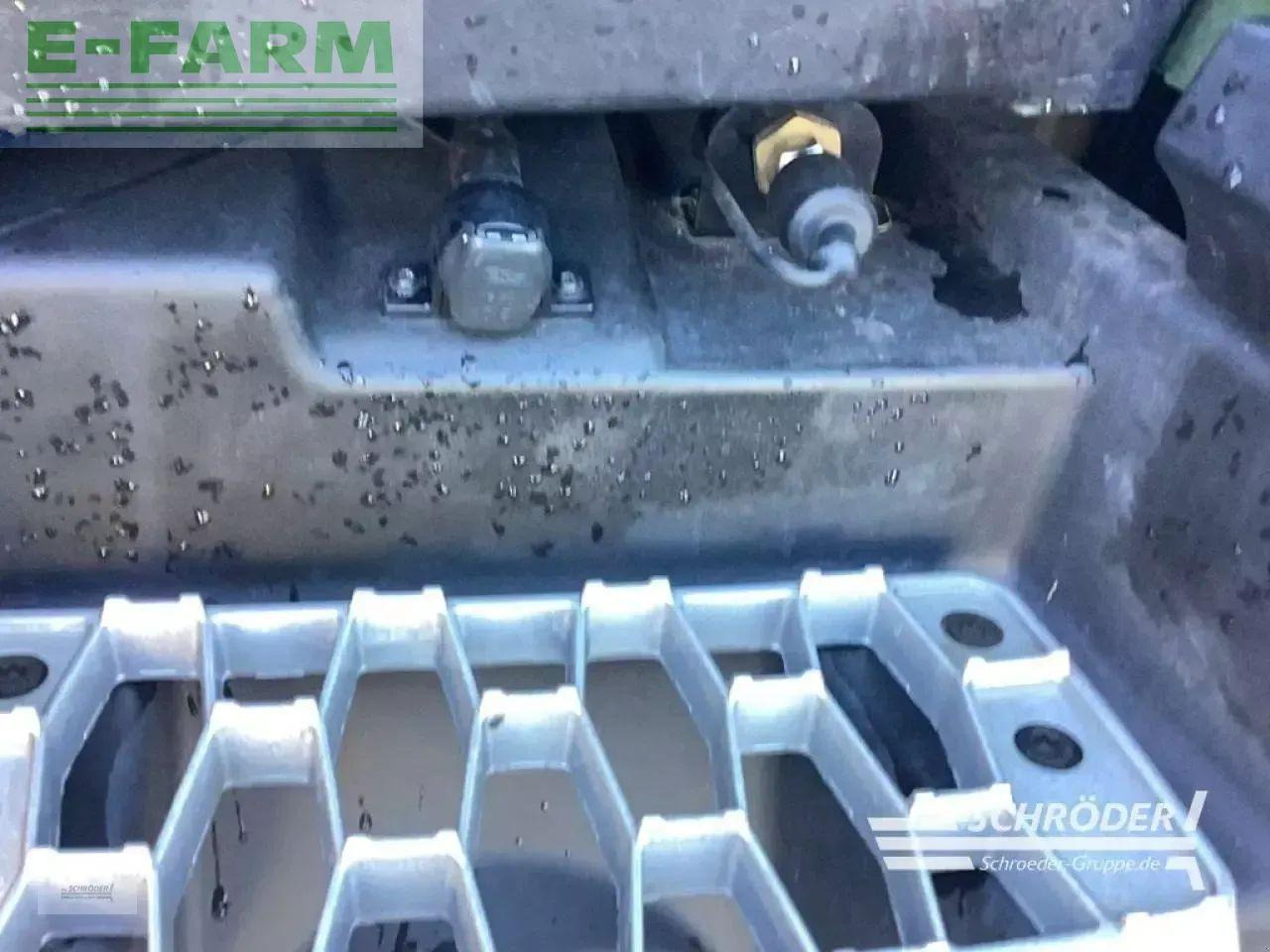 Farm tractor Valtra g 135 a: picture 22