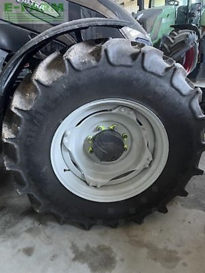 Farm tractor Valtra g125: picture 7