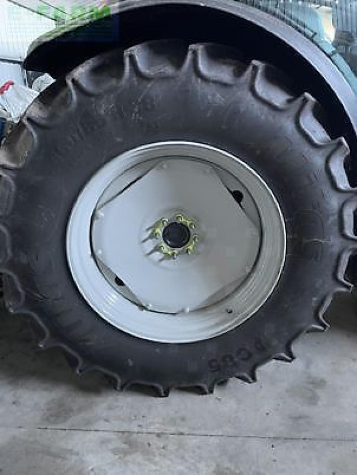 Farm tractor Valtra g125: picture 6