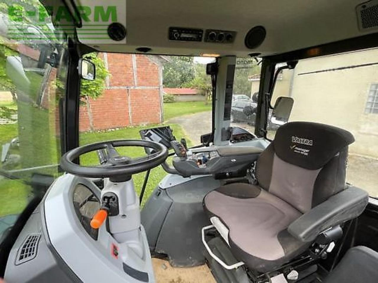 Valtra g125v - Farm tractor: picture 5 Valtra g125v - Farm tractor: picture 5