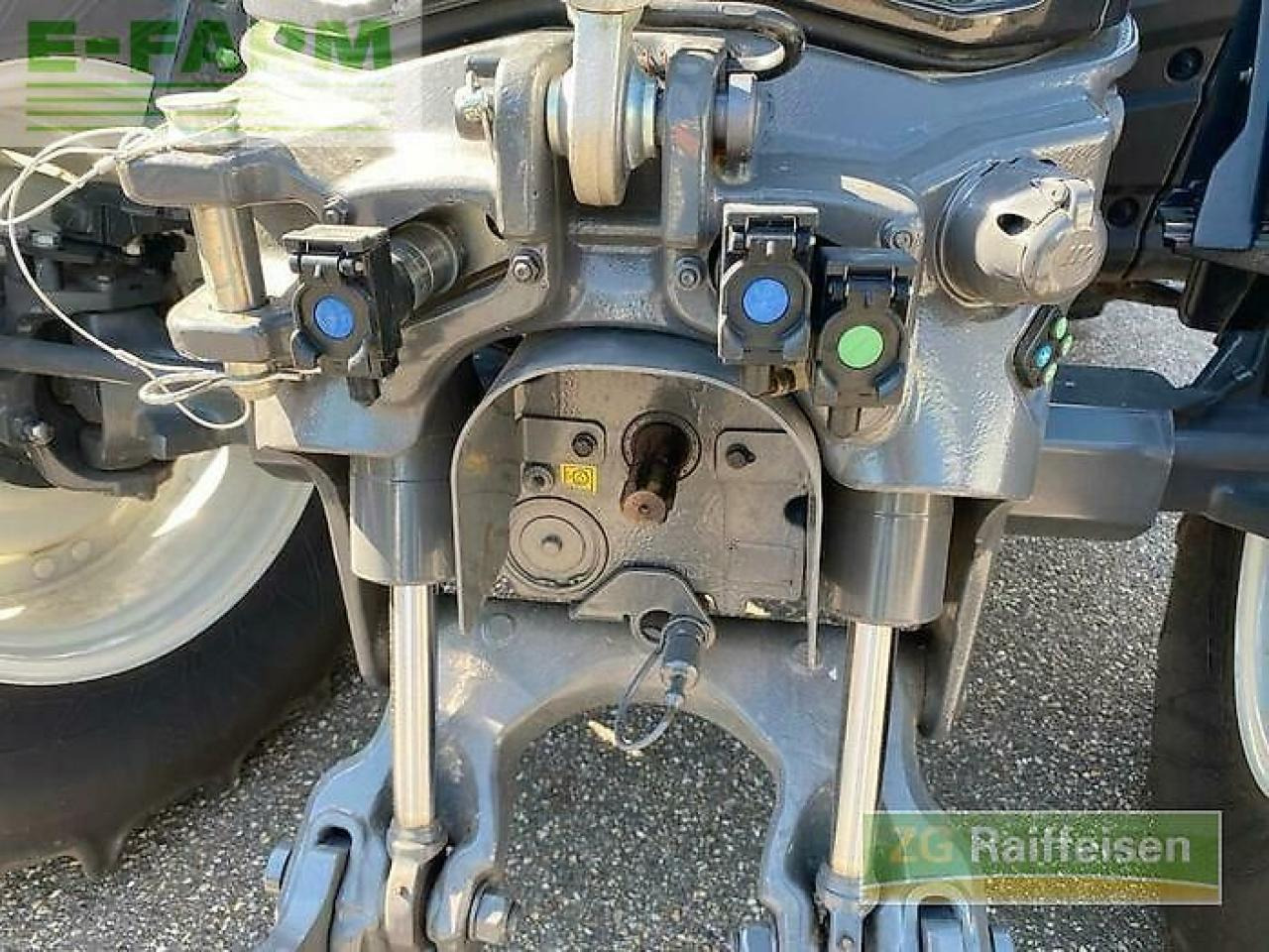 Farm tractor Valtra g135v 1b9: picture 12
