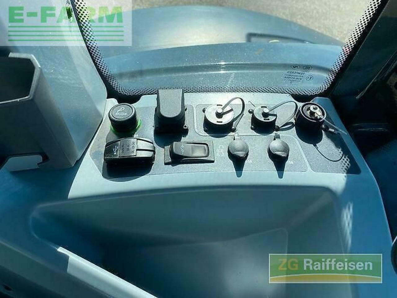 Farm tractor Valtra g135v 1b9: picture 17