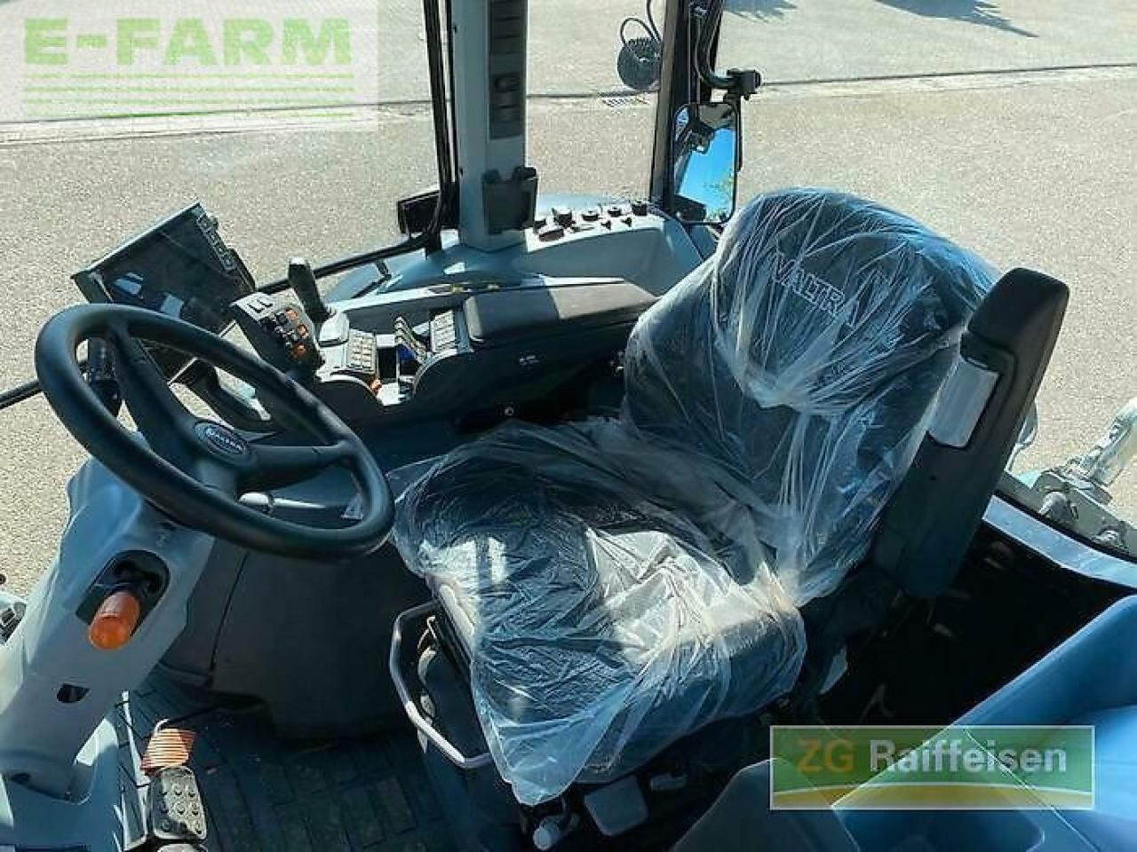 Farm tractor Valtra g135v 1b9: picture 14