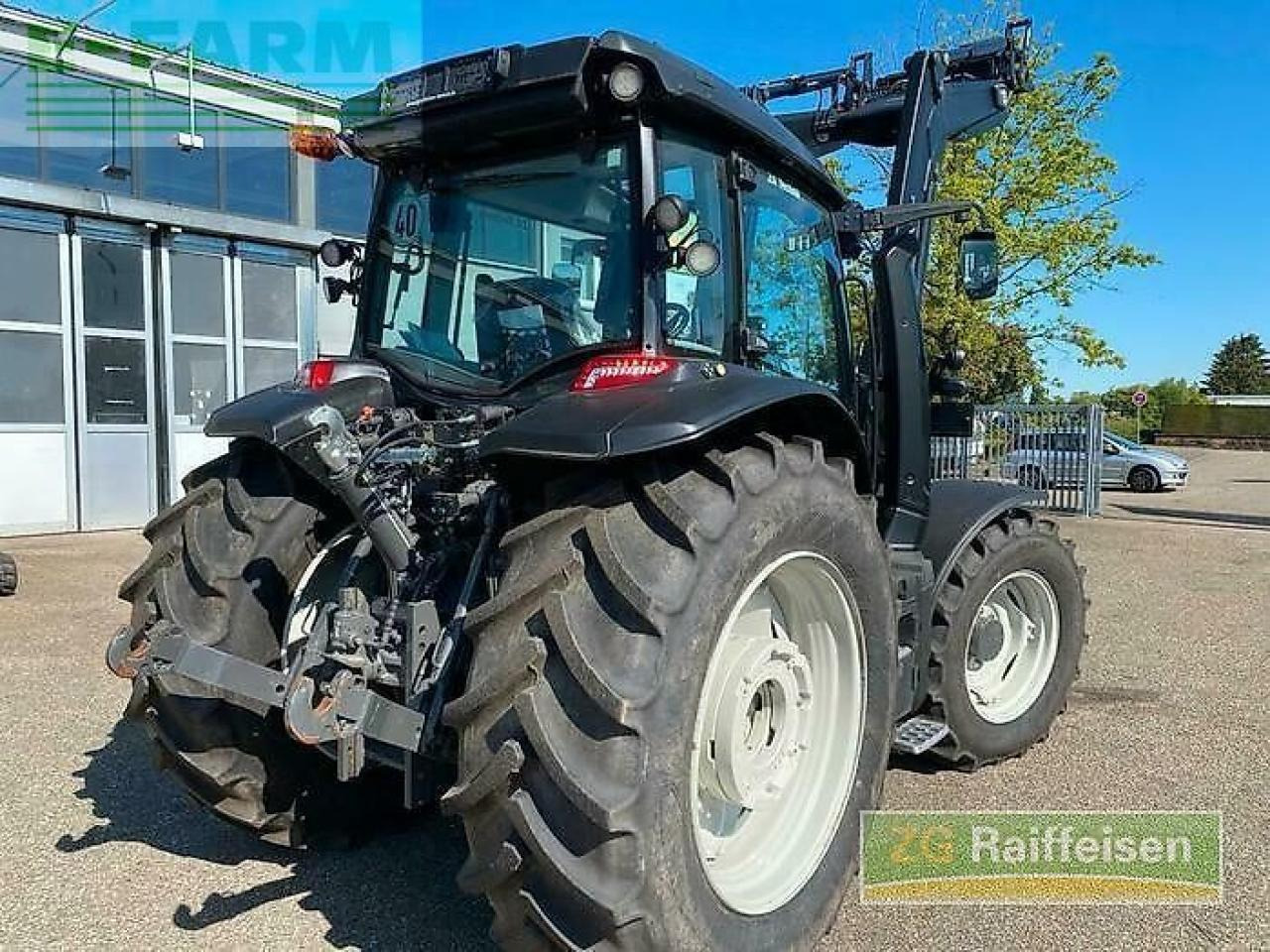 Farm tractor Valtra g135v 1b9: picture 9