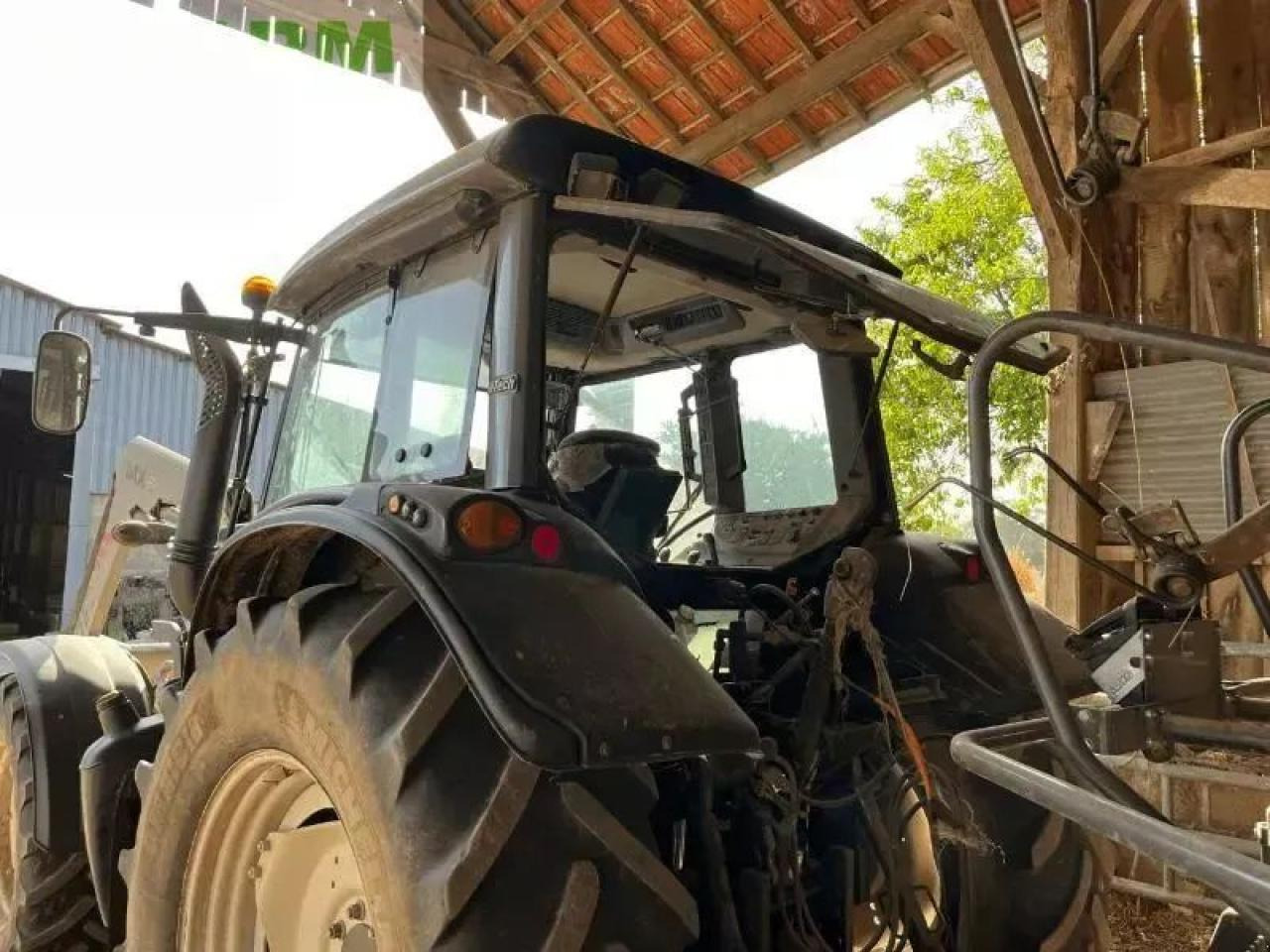 Valtra n123 - Farm tractor: picture 3 Valtra n123 - Farm tractor: picture 3