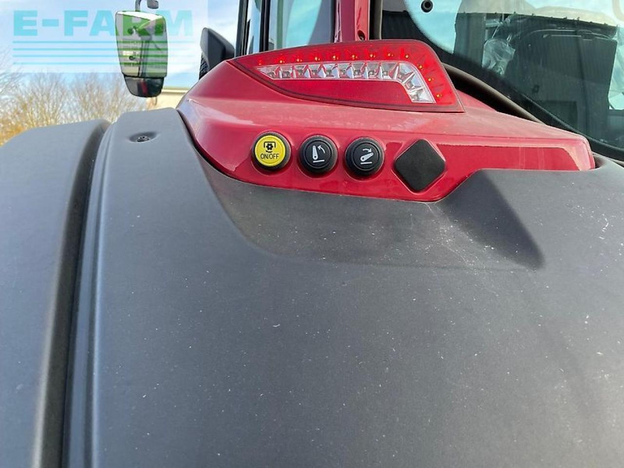 Farm tractor Valtra n155: picture 21