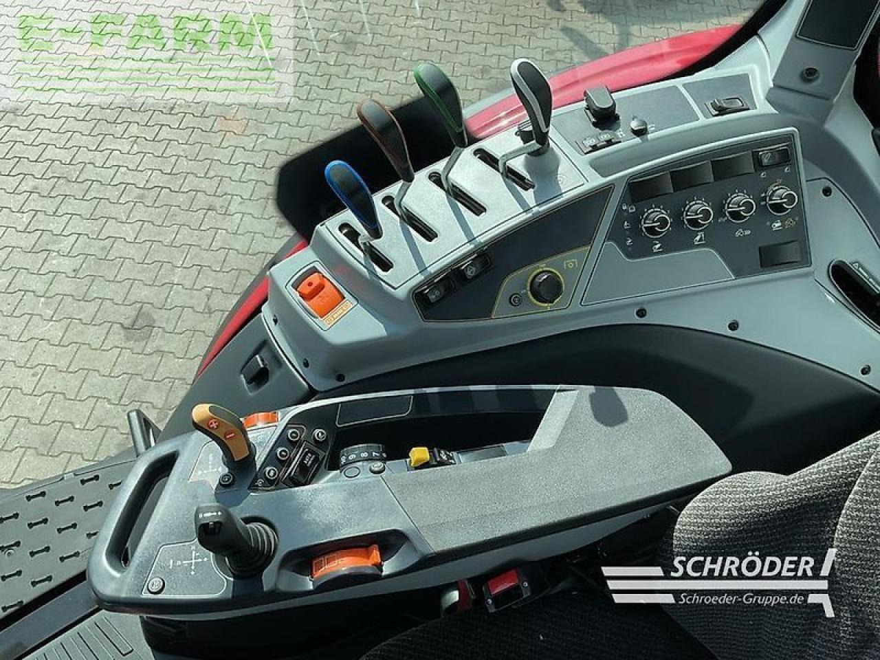 Farm tractor Valtra t 235 a: picture 14 Farm tractor Valtra t 235 a: picture 14