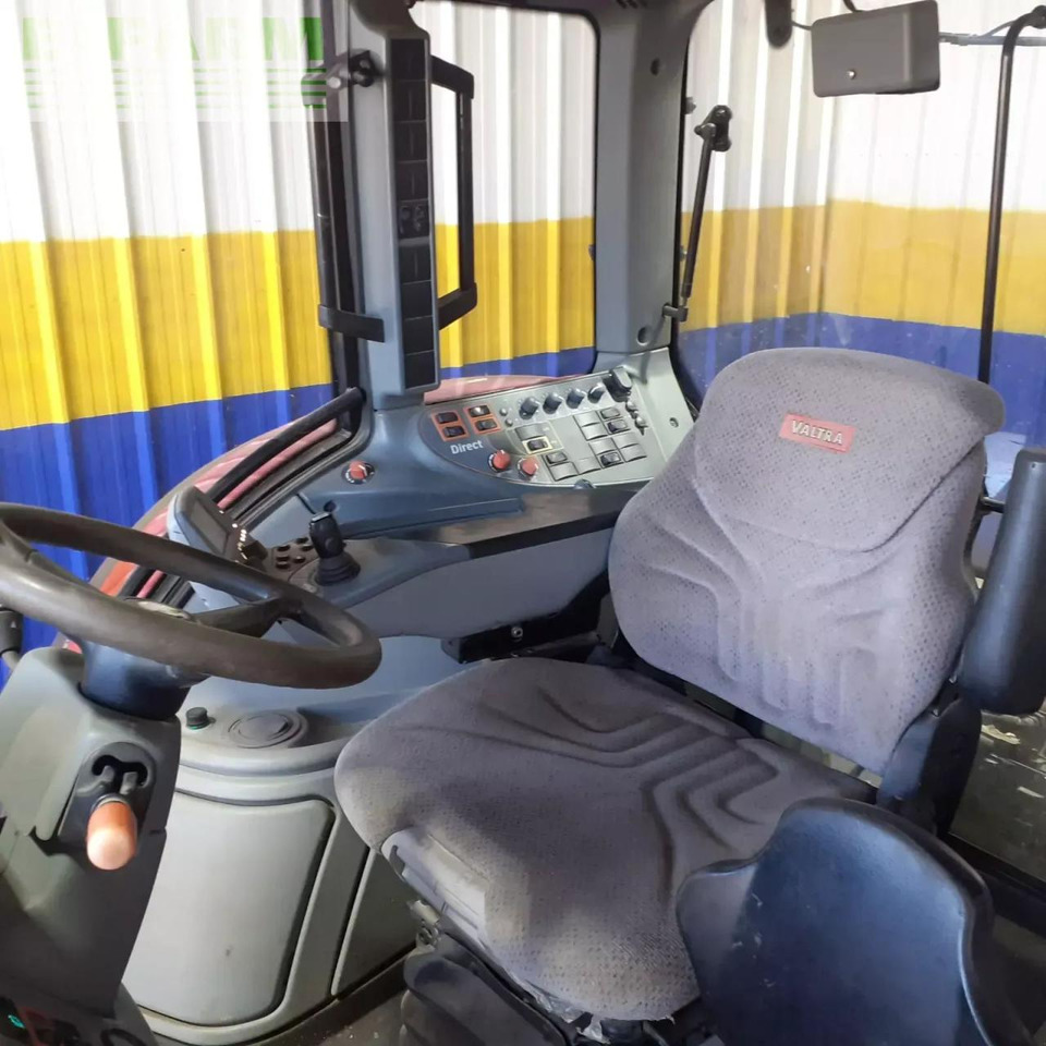 Farm tractor Valtra t163: picture 7