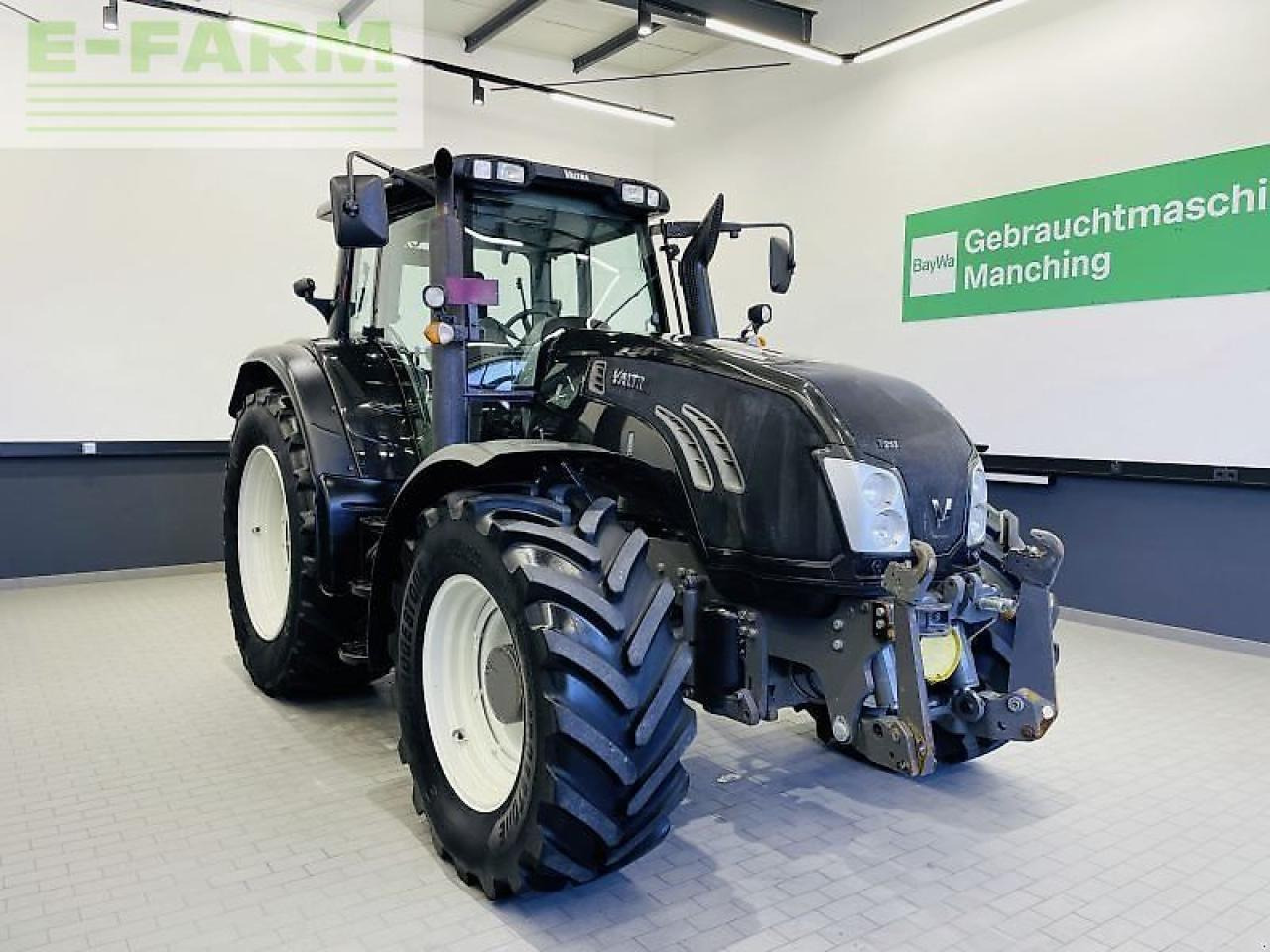 Valtra t213 versu Versu - Farm tractor: picture 3 Valtra t213 versu Versu - Farm tractor: picture 3