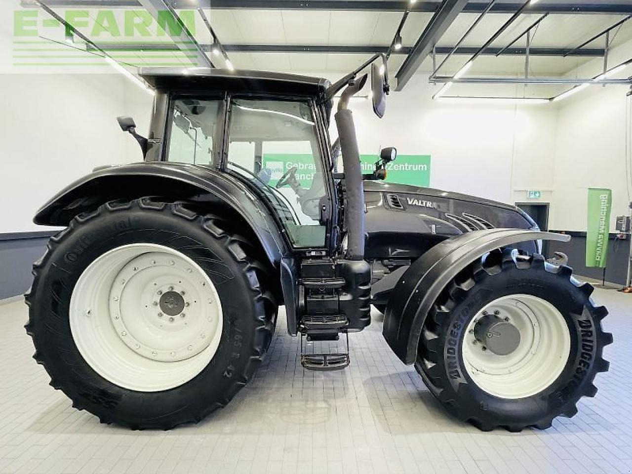 Valtra t213 versu Versu - Farm tractor: picture 4 Valtra t213 versu Versu - Farm tractor: picture 4