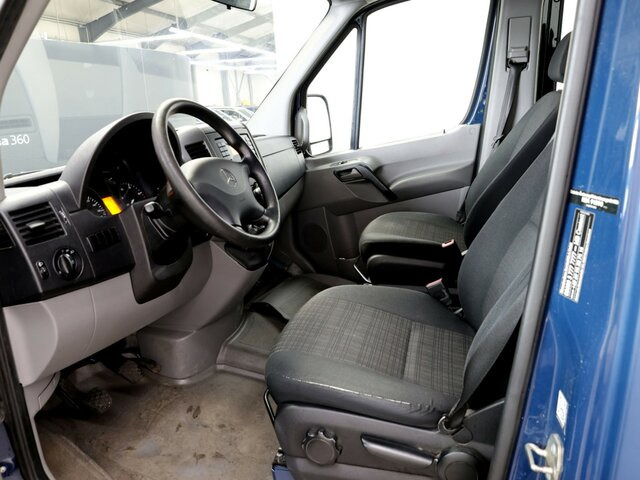 MERCEDES-BENZ Sprinter 316CDI DOKA,Allrad,Klima - Flatbed van, Combi van: picture 2 MERCEDES-BENZ Sprinter 316CDI DOKA,Allrad,Klima - Flatbed van, Combi van: picture 2