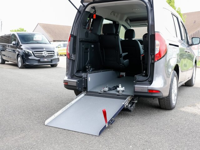 Passenger van MERCEDES-BENZ T 180 Progressive,AMF Rollstuhlrampe,LED,Navi: picture 20