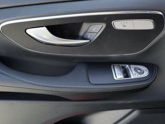 Passenger van MERCEDES-BENZ V 300 Avantgarde Extralang,2xSchiebetür elektr.: picture 13