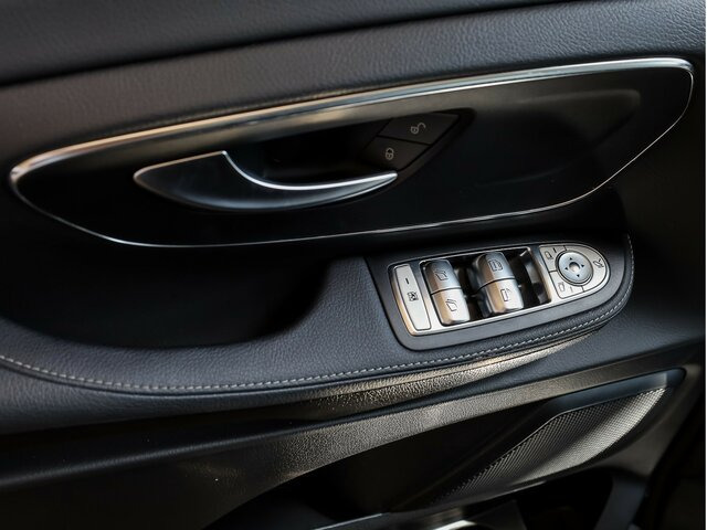 Passenger van MERCEDES-BENZ V 300 Avantgarde Extralang,2xSchiebetür elektr.: picture 10